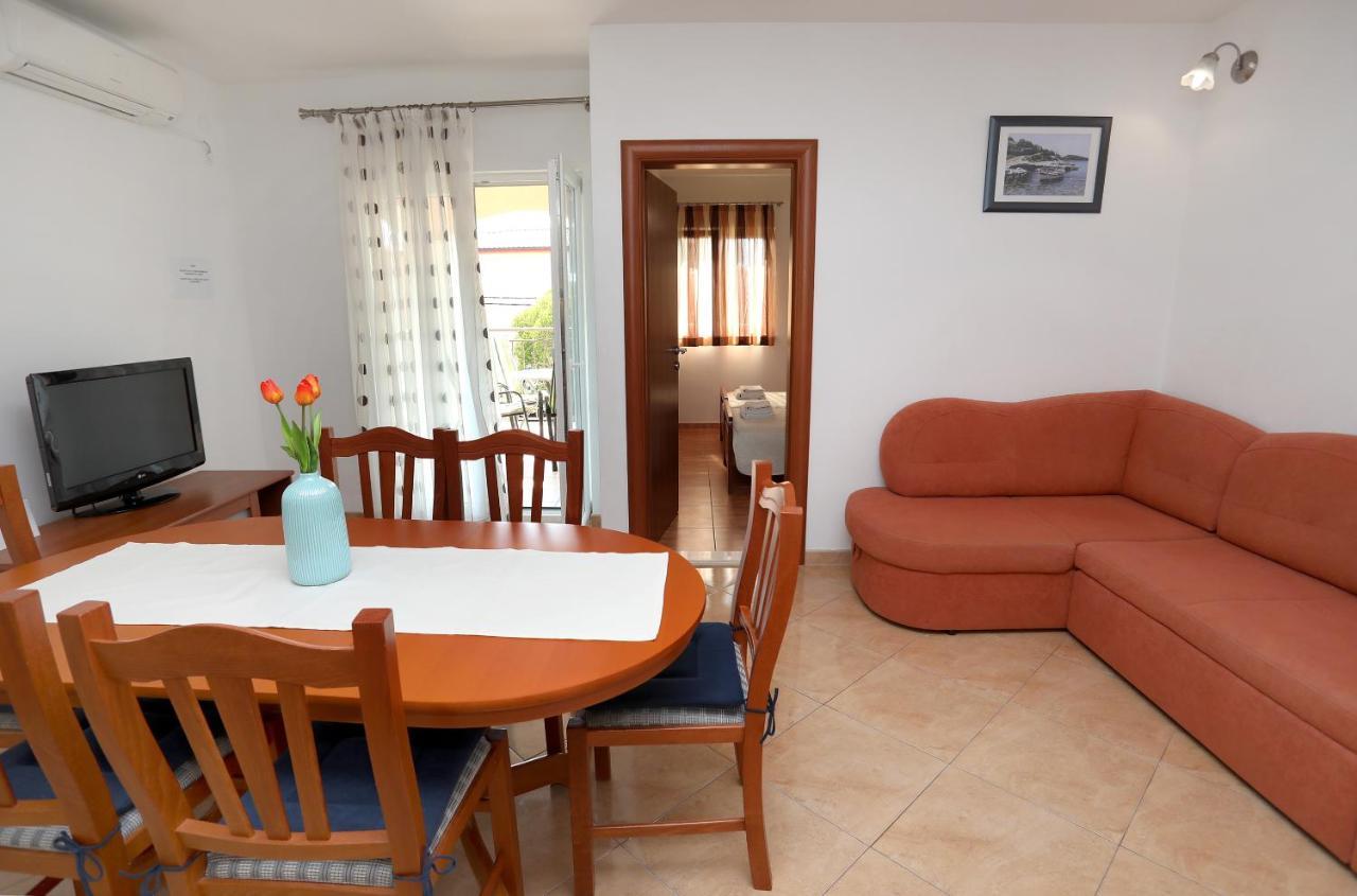 Vila Kuzmanic Trogir Exterior foto