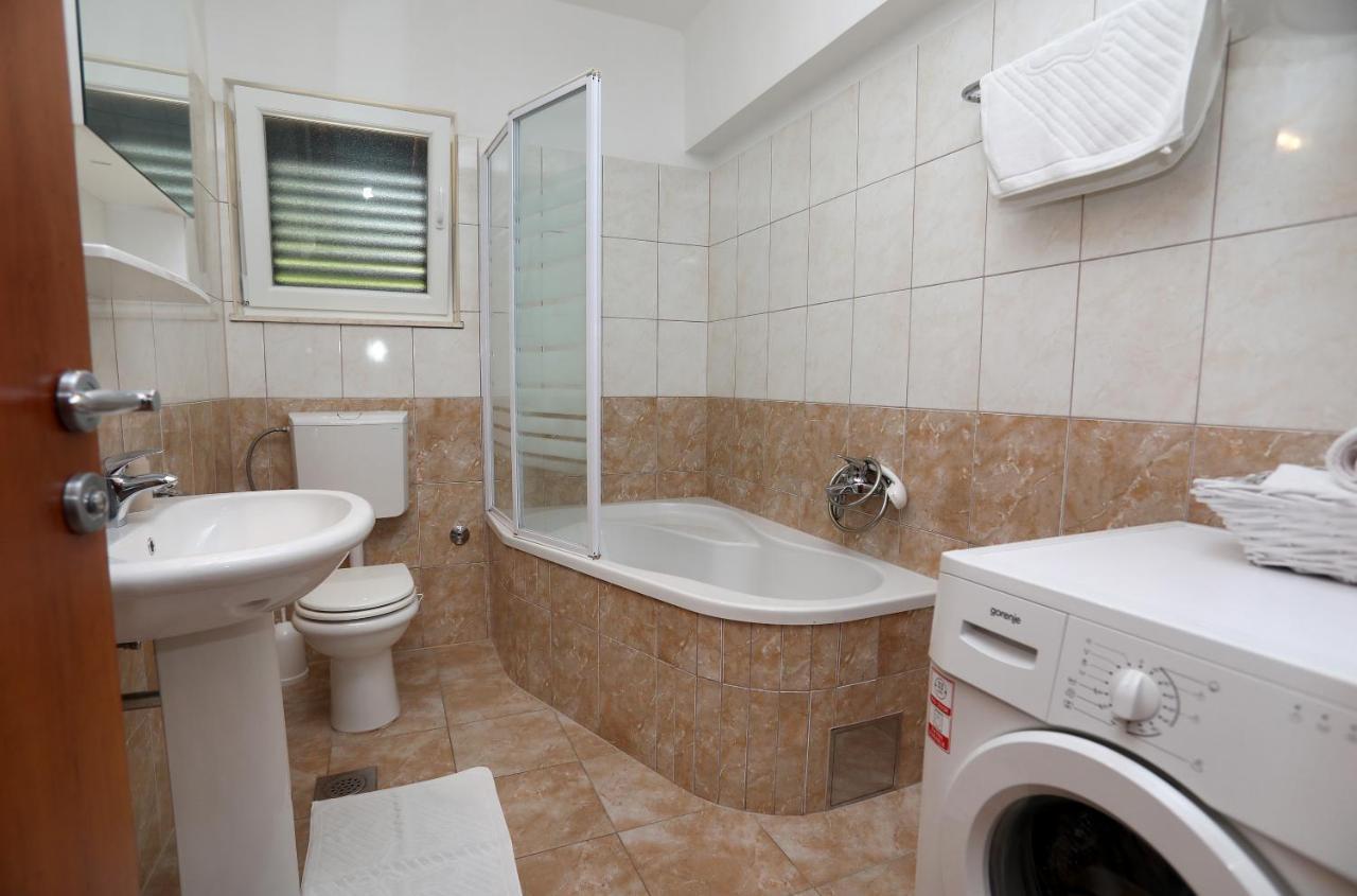 Vila Kuzmanic Trogir Exterior foto
